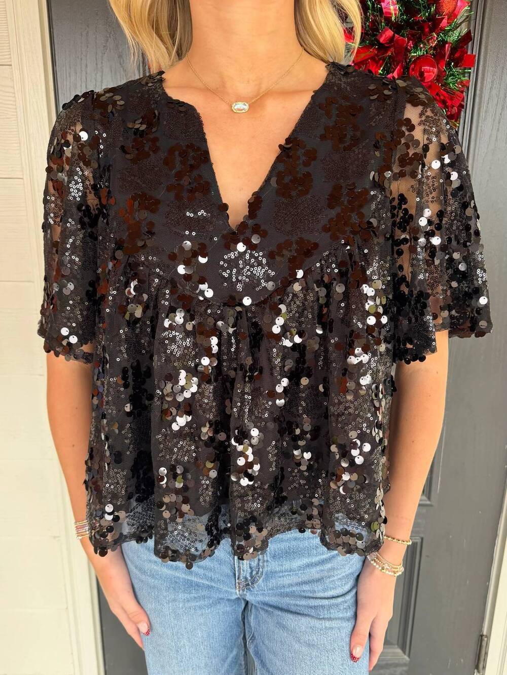 NEW FIRST IMPRESSIONS brooklynn sequin top in black